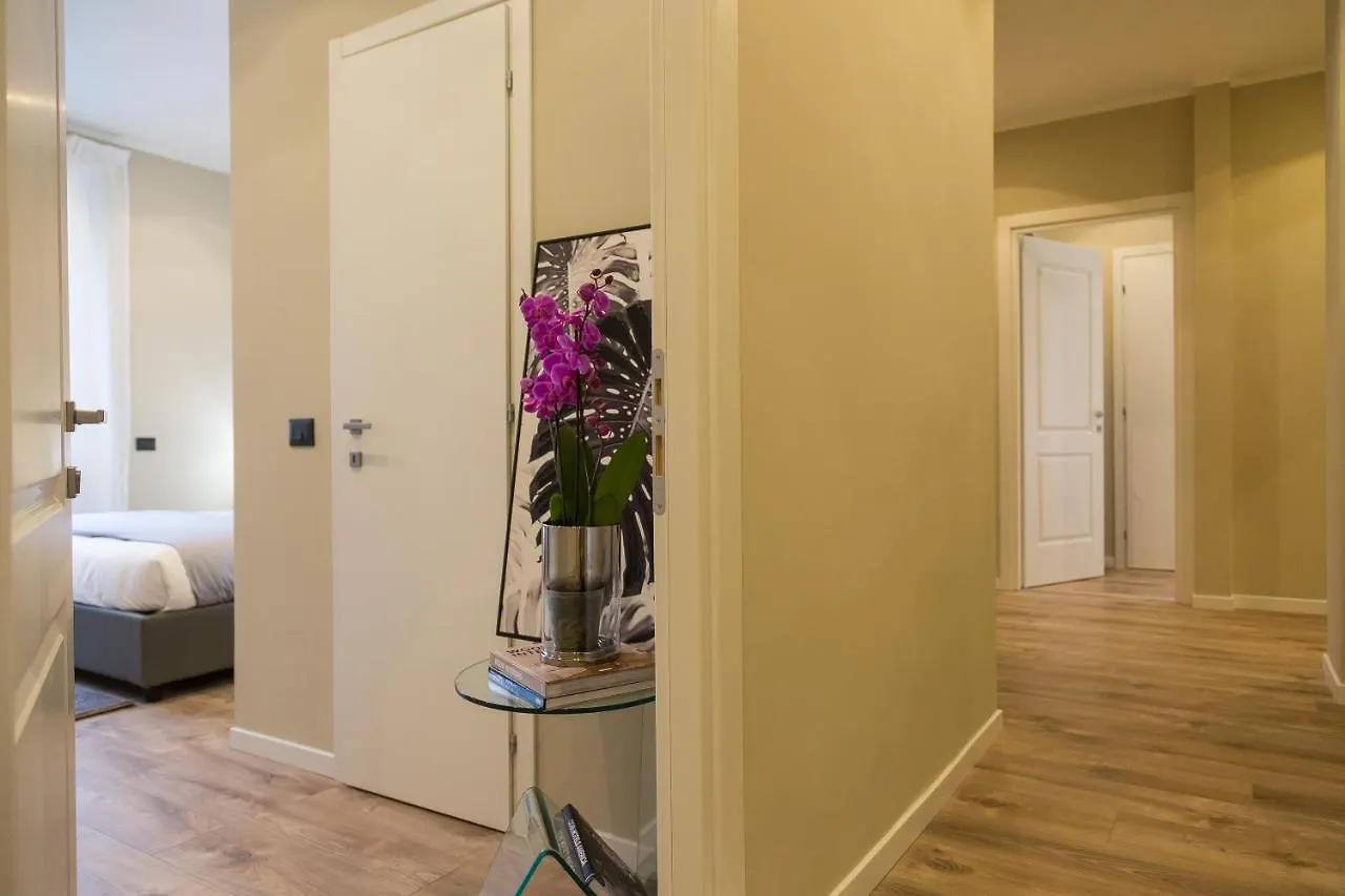126 Gracchi Suites Řím Penzion